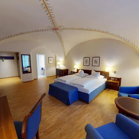 Romantik Tuchmacher Hotel