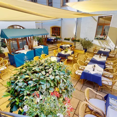 Romantik Tuchmacher Hotel 4*