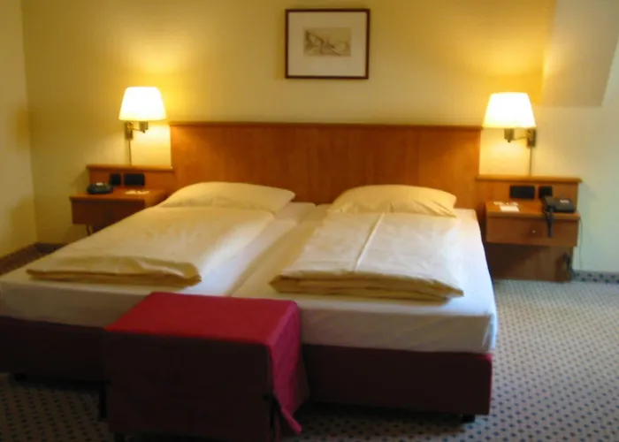 ロマンティック トゥーフマッハー ホテル ゲルリッツ